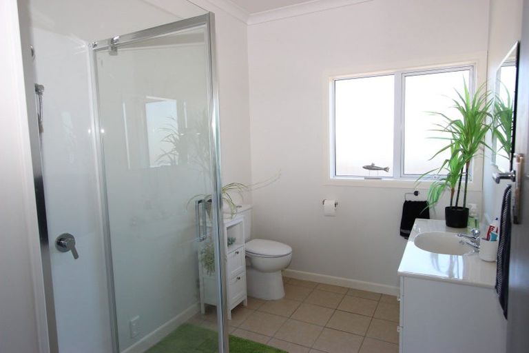 Photo of property in 86 Enniskillen Street, Clifton, Invercargill, 9812