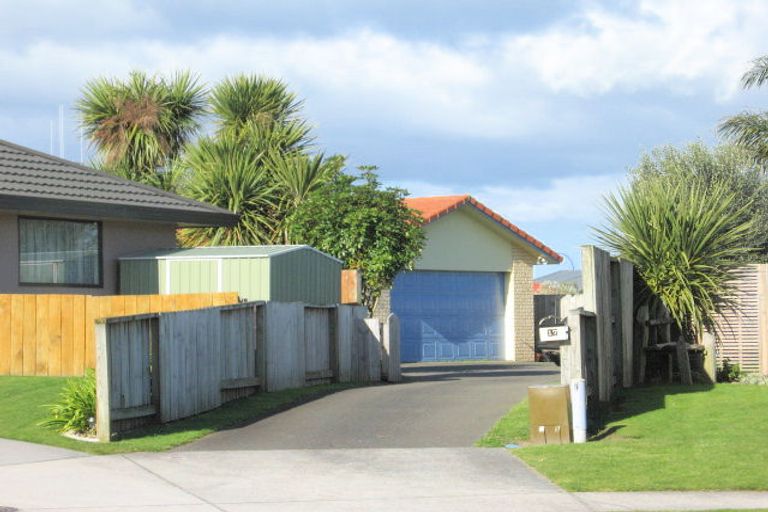 Photo of property in 17 Evansbel Place, Papamoa Beach, Papamoa, 3118