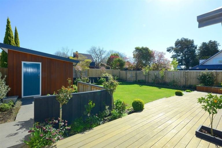 Photo of property in 15 Leinster Road, Merivale, Christchurch, 8014