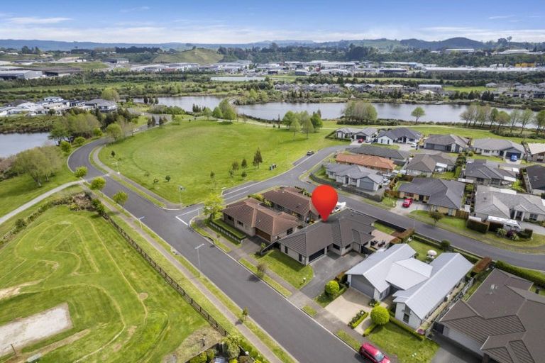 Photo of property in 8 Double Bay Road, Pyes Pa, Tauranga, 3112
