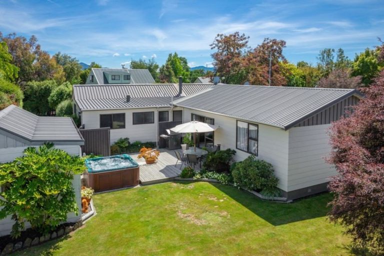 Photo of property in 6 Sherwood Place, Springlands, Blenheim, 7201