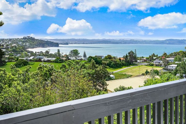 Photo of property in 56 Stanmore Bay Road, Stanmore Bay, Whangaparaoa, 0932