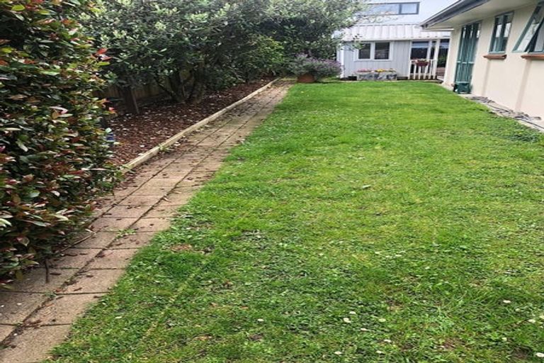 Photo of property in 12 Wentworth Park, Albany, Auckland, 0632