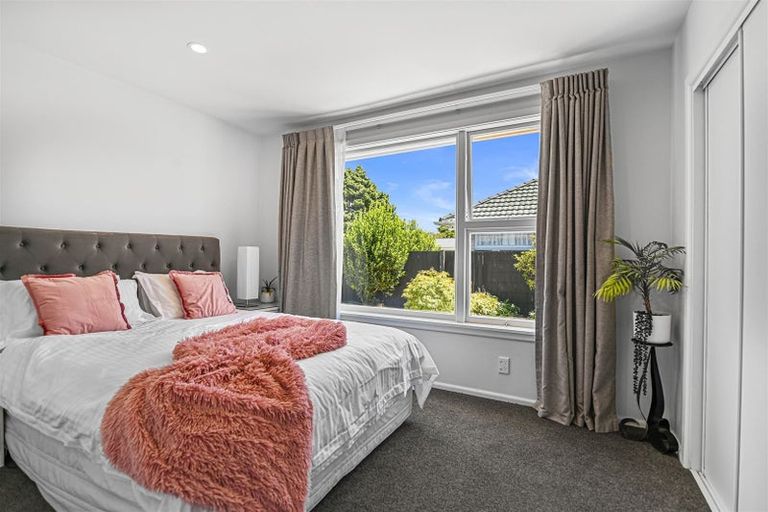 Photo of property in 301 Sawyers Arms Road, Bishopdale, Christchurch, 8053