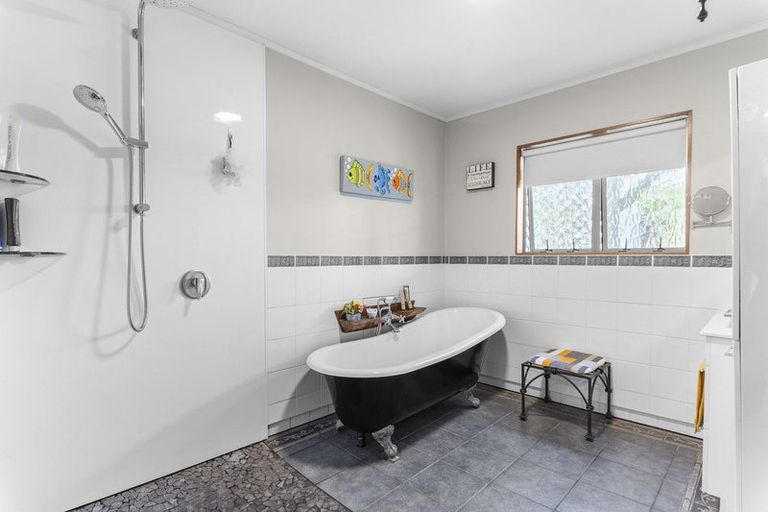 Photo of property in 5 Bosworth Street, Egmont Village, 4372