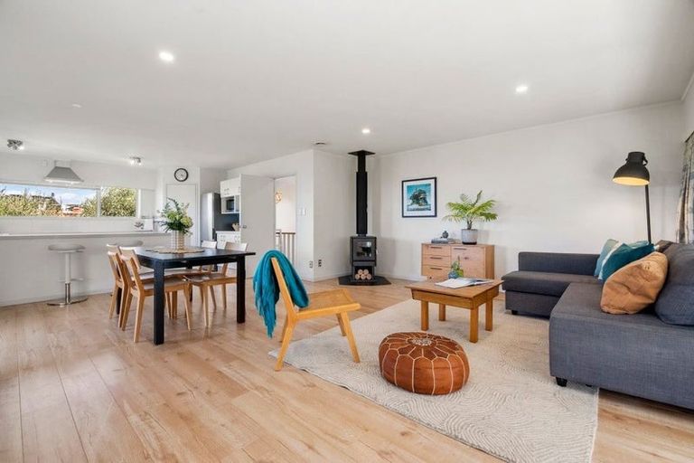 Photo of property in 3a Hall Road, Matua, Tauranga, 3110