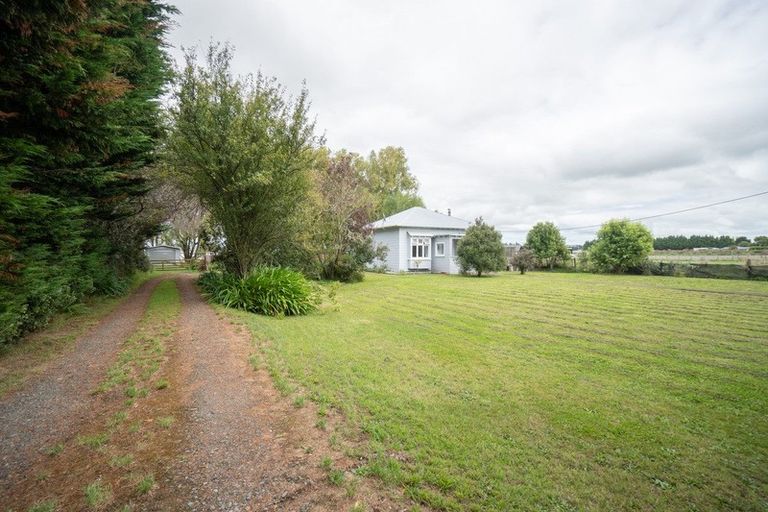 Photo of property in 893 Milson Line, Newbury, Feilding, 4775