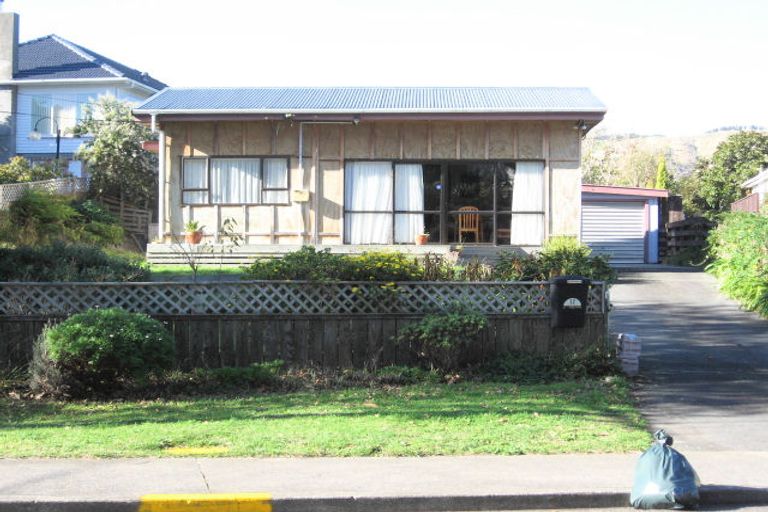 Photo of property in 32 Clunie Avenue, Raumati South, Paraparaumu, 5032