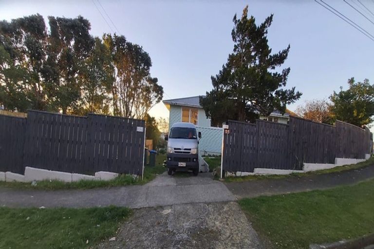Photo of property in 53 Leicester Street, Cannons Creek, Porirua, 5024