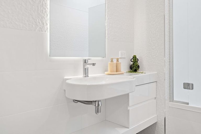 Photo of property in 82 Beckford Road, Opawa, Christchurch, 8023