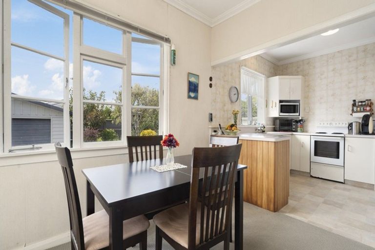 Photo of property in 29 Richmond Street, Fitzroy, New Plymouth, 4312