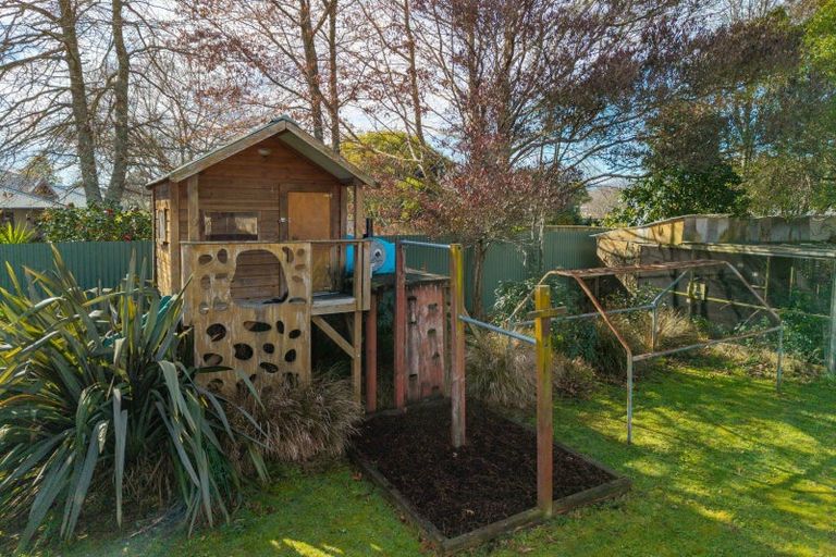 Photo of property in 21 Harcourt Place, Wakefield, 7025