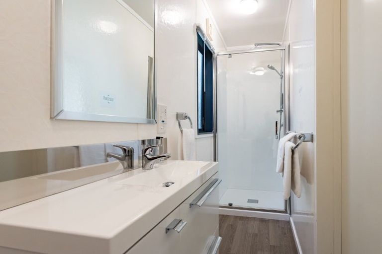 Photo of property in 60 Fishlock Road, Te Arai, Wellsford, 0974