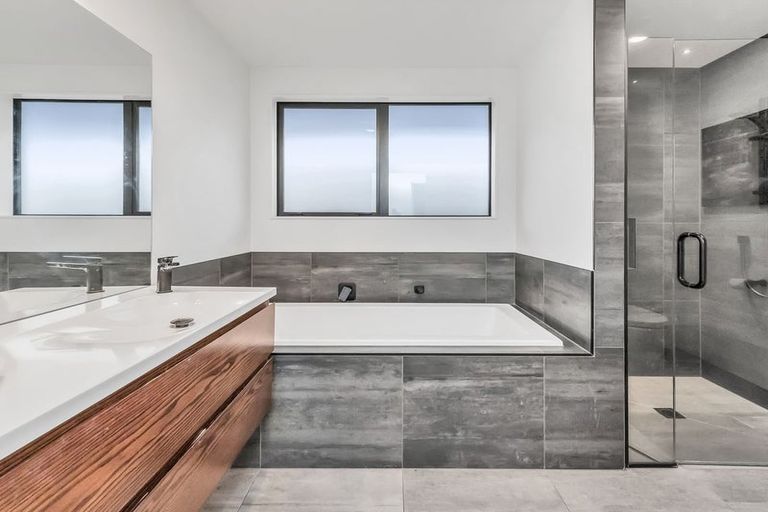 Photo of property in 10 Verdeco Boulevard, Lincoln, 7608