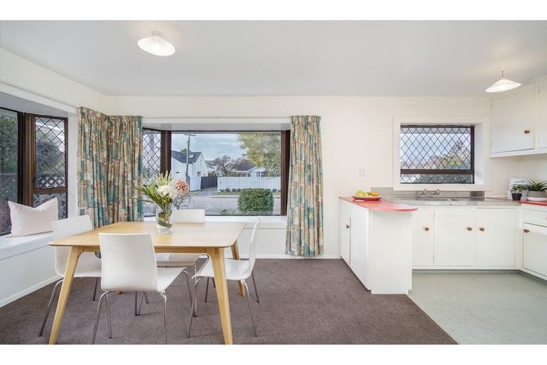 Photo of property in 14 Lothian Street, Ilam, Christchurch, 8041
