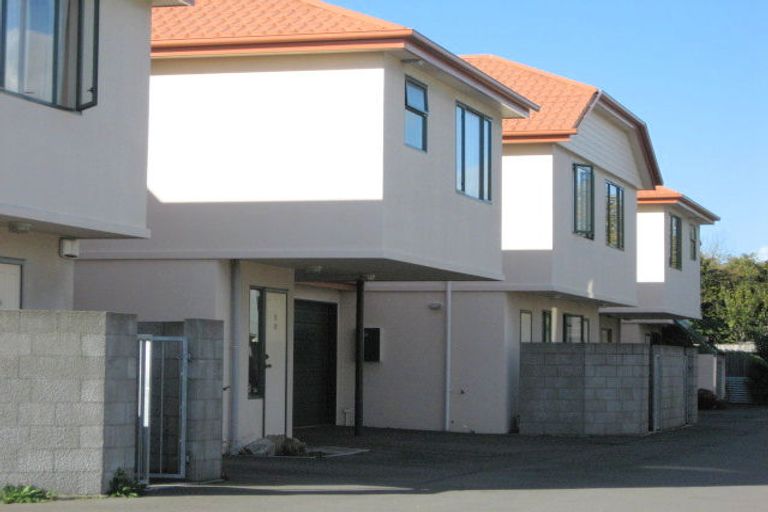 Photo of property in 68d Thackeray Place, Waltham, Christchurch, 8023