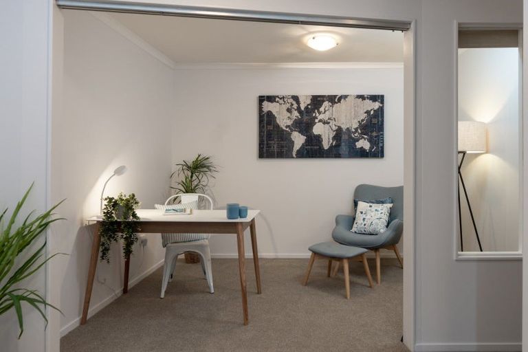 Photo of property in 83h Hill Street, Thorndon, Wellington, 6011