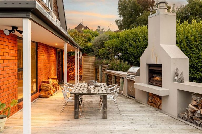 Photo of property in 68 Penruddock Rise, Westmorland, Christchurch, 8025