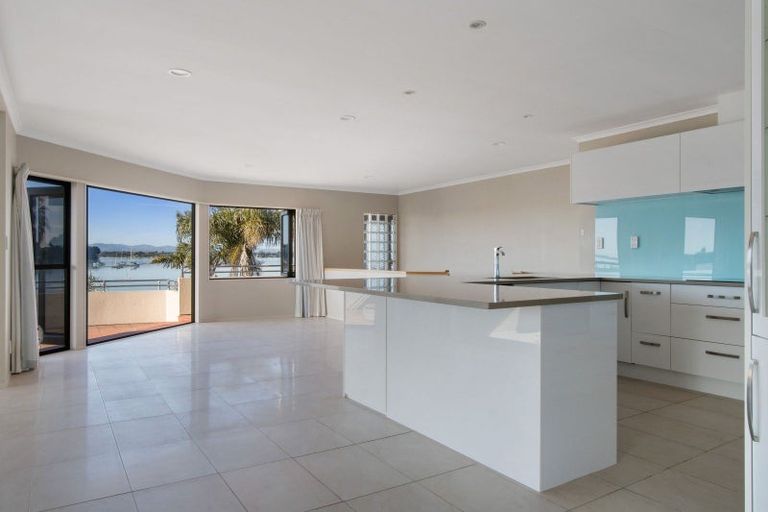 Photo of property in 48 The Esplanade, Omokoroa, 3114