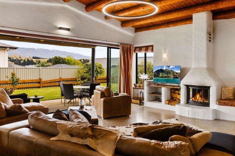 Photo of property in 11 Hortons Way, Cromwell, 9310