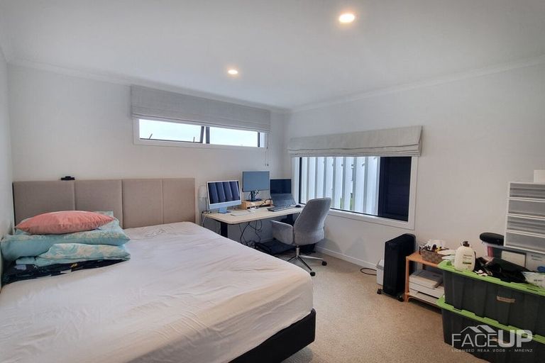 Photo of property in 9 Frank Gill Road, Hobsonville, Auckland, 0616