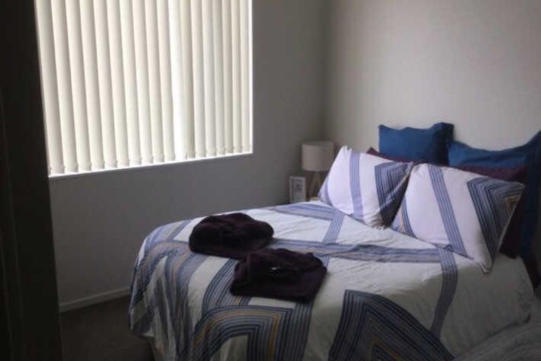 Photo of property in 67 Popokatea Drive, Takanini, 2112