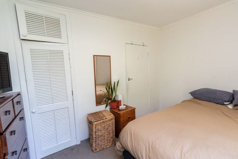 Photo of property in 11 Waiapu Road, Kelburn, Wellington, 6012