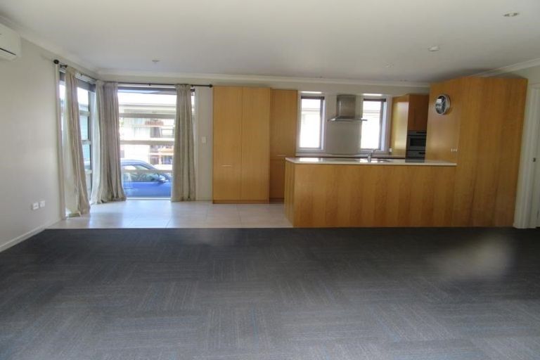 Photo of property in 257 Riccarton Road, Upper Riccarton, Christchurch, 8041