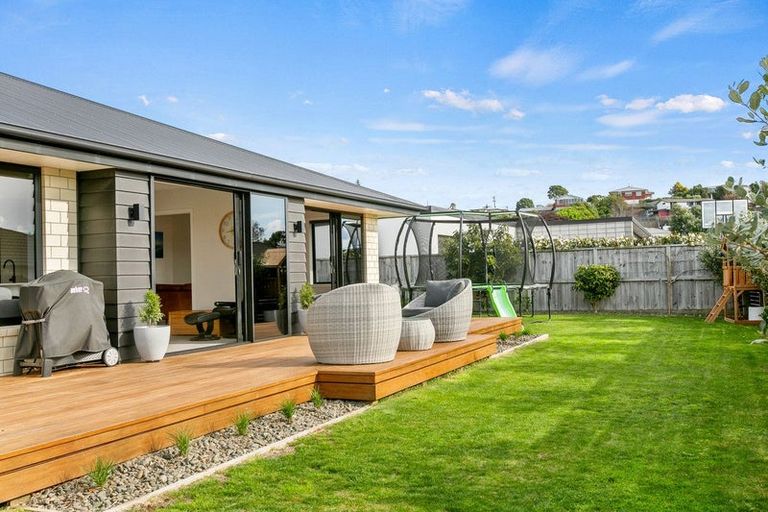 Photo of property in 7 Terli Way, Glen Avon, New Plymouth, 4312