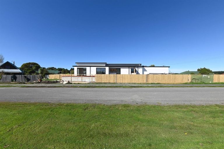 Photo of property in 105 Kings Road, Leithfield, 7481