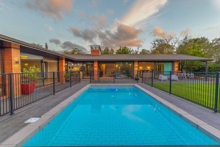 Photo of property in 409 Papanui Road, Strowan, Christchurch, 8052