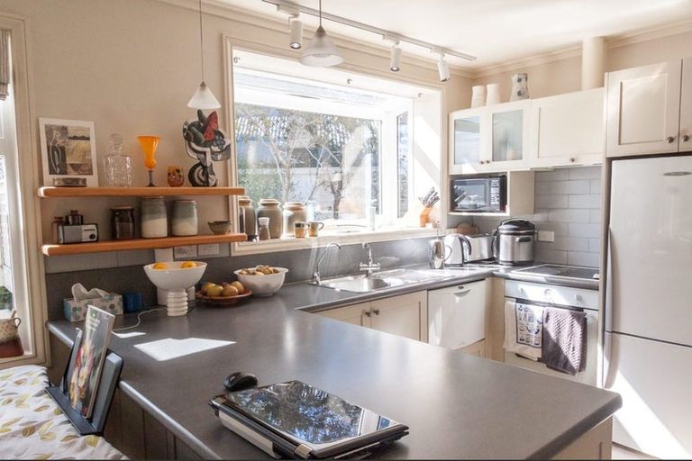 Photo of property in 32 Belgrave Crescent, Kaikorai, Dunedin, 9010