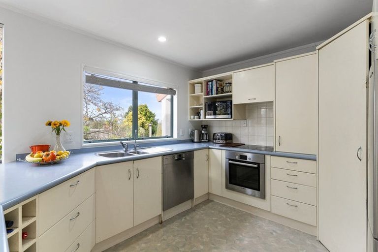 Photo of property in 1/36 Kowhai Road, Campbells Bay, Auckland, 0630