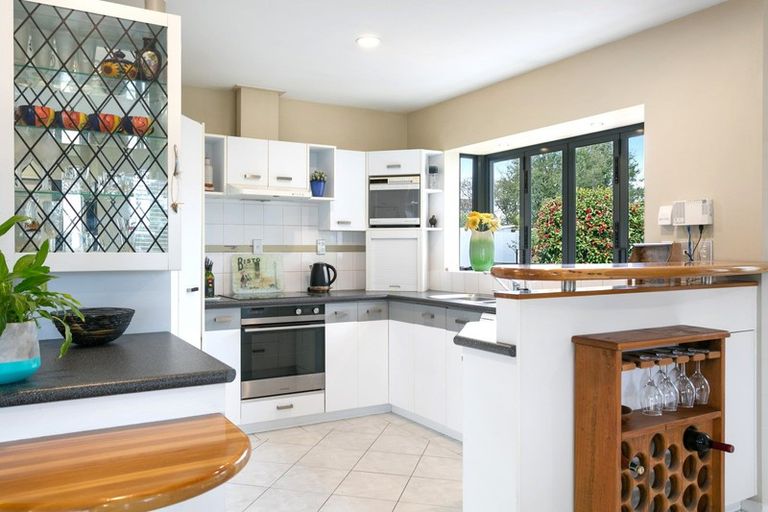 Photo of property in 9 Robinson Terrace, Rangatira Park, Taupo, 3330