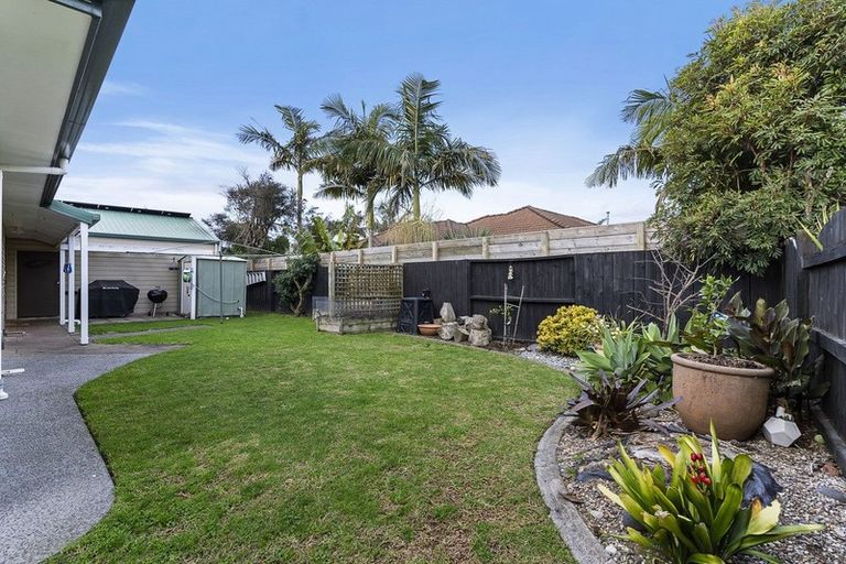 Photo of property in 25b Haven Grove, Papamoa Beach, Papamoa, 3118