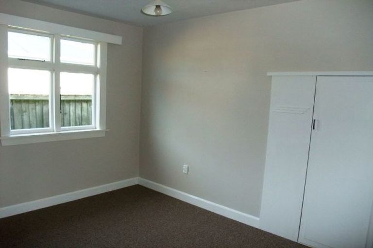 Photo of property in 2/8 Wharenui Road, Upper Riccarton, Christchurch, 8041