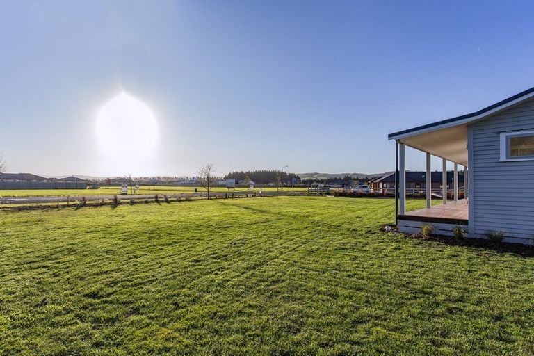 Photo of property in 2 Pukeko Way, Amberley, 7410