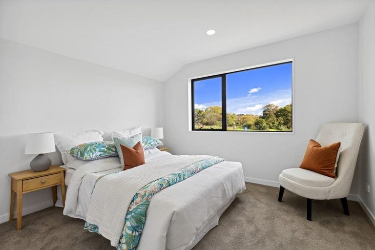 Photo of property in 2 Kanono Way, Helensville, 0800