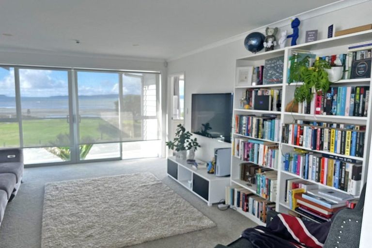Photo of property in 2 Trevally Place, Snells Beach, 0920