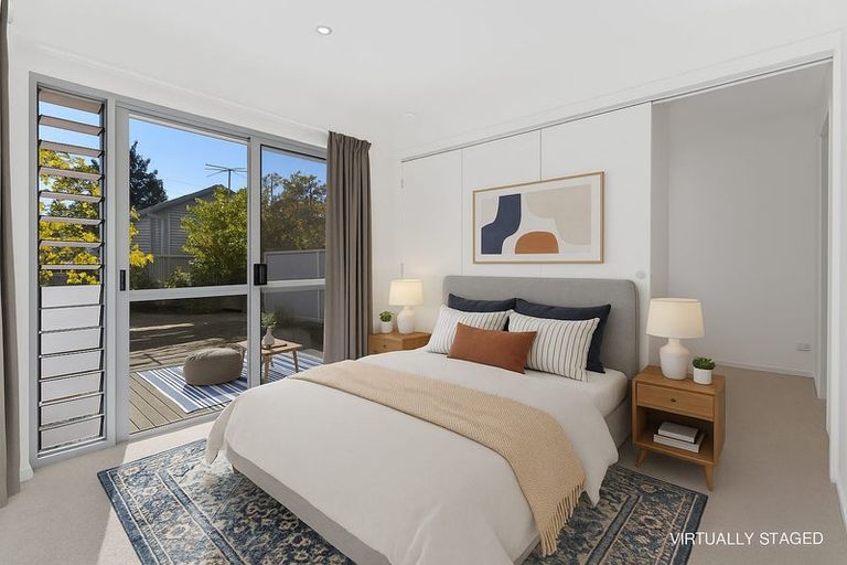 Photo of property in 4a/60 Masons Road, Oteha, Auckland, 0632