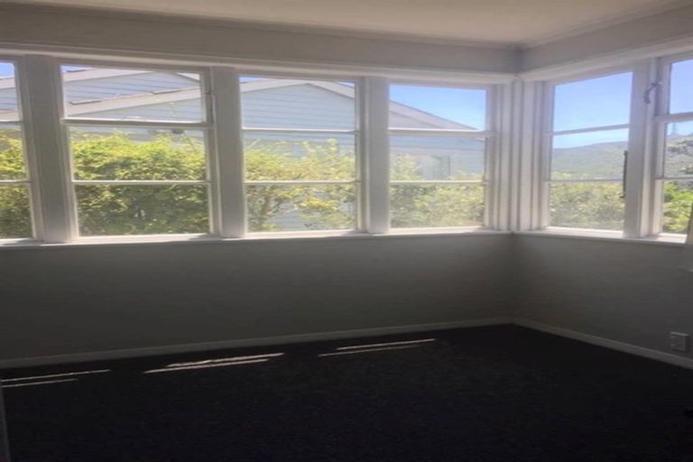 Photo of property in 8 Punjab Street, Khandallah, Wellington, 6035