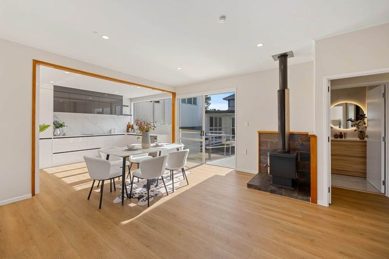 Photo of property in 34 Bucklands Beach Road, Bucklands Beach, Auckland, 2012