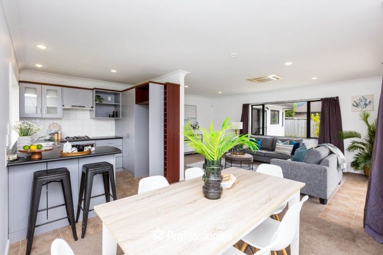 Photo of property in 34 Talbot Grove, Trentham, Upper Hutt, 5018