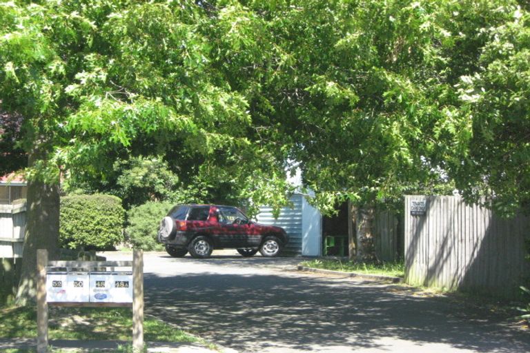 Photo of property in 48a Arcon Drive, Broomfield, Christchurch, 8042