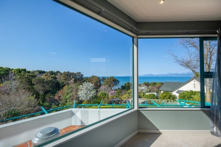 Photo of property in 15 Van Beek Place, Ruby Bay, Mapua, 7005