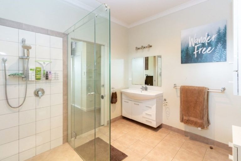 Photo of property in 21a Monckton Street, Feilding, 4702