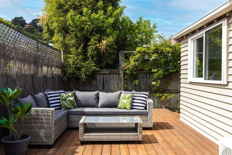 Photo of property in 1/264 Centaurus Road, Hillsborough, Christchurch, 8022