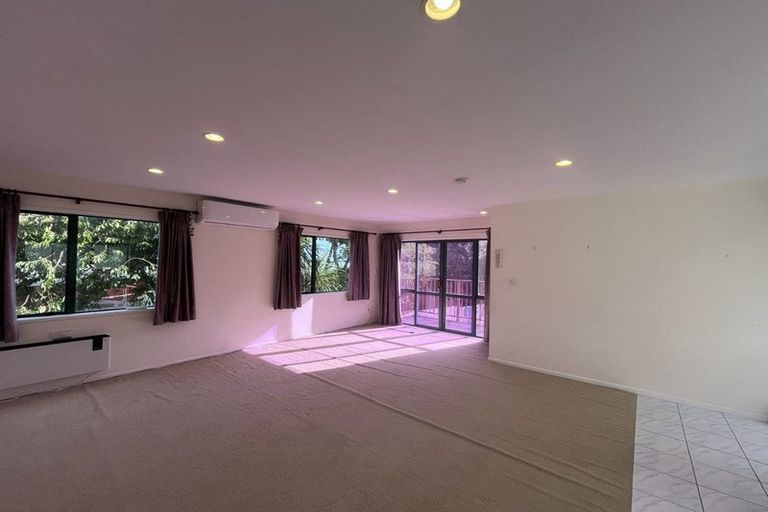 Photo of property in 17/1 Briar Way, New Lynn, Auckland, 0600