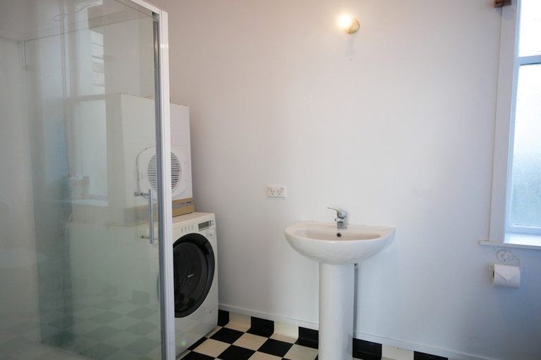 Photo of property in 43 Hope Street, Dunedin Central, Dunedin, 9016