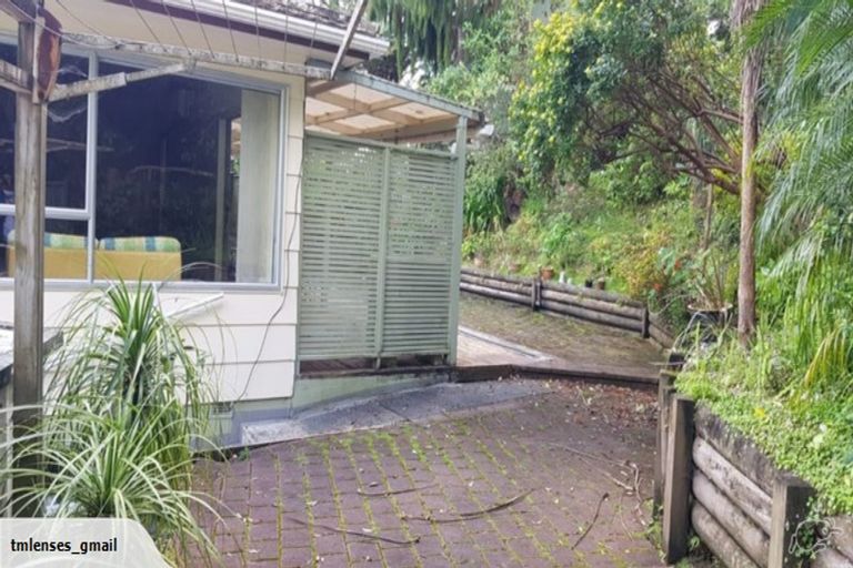 Photo of property in 2/29 Rosecamp Road, Beach Haven, Auckland, 0626